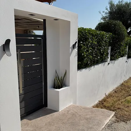 Korithis Apartmán *