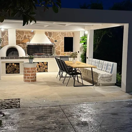 Apartmán Korithis *