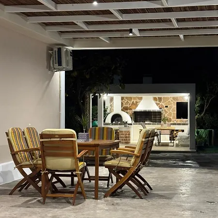 Korithis * Λαγκαδάκια